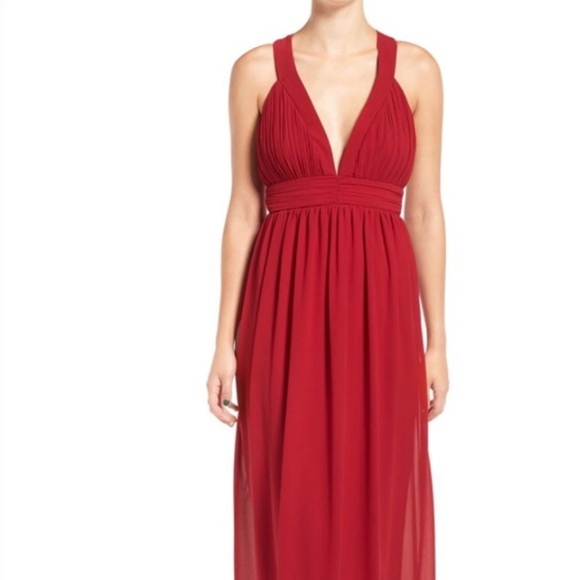 "Sonia" TFNC Party Dress - Picture 1 of 7